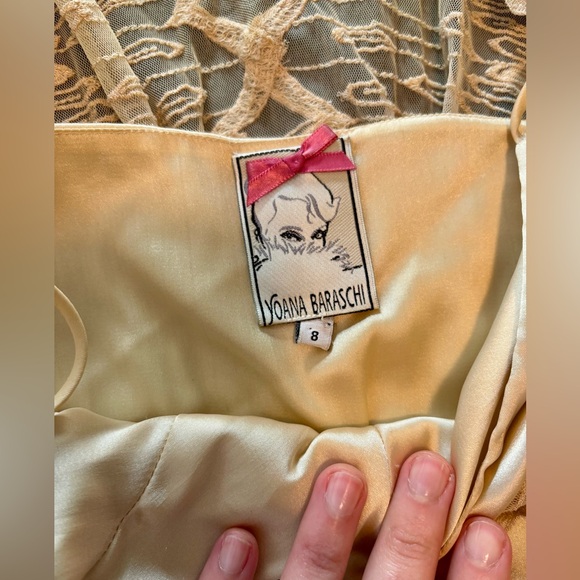 Yoana Baraschi cream lace mini dress - Picture 2 of 6